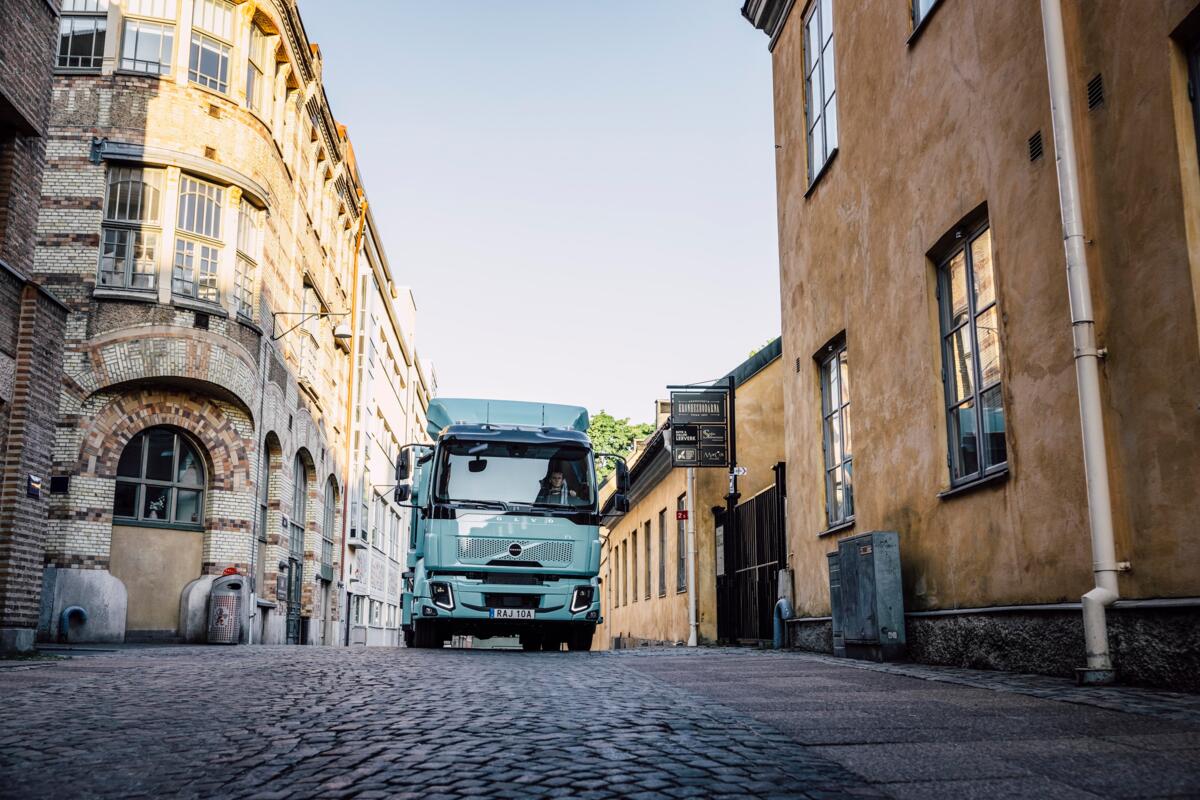 Volvo FL Electric in de stad header Volvo FL Electric in de stad header