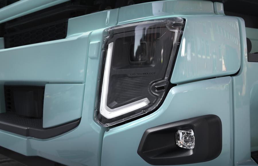 Volvo-FE-head-lights Volvo-FE-head-lights